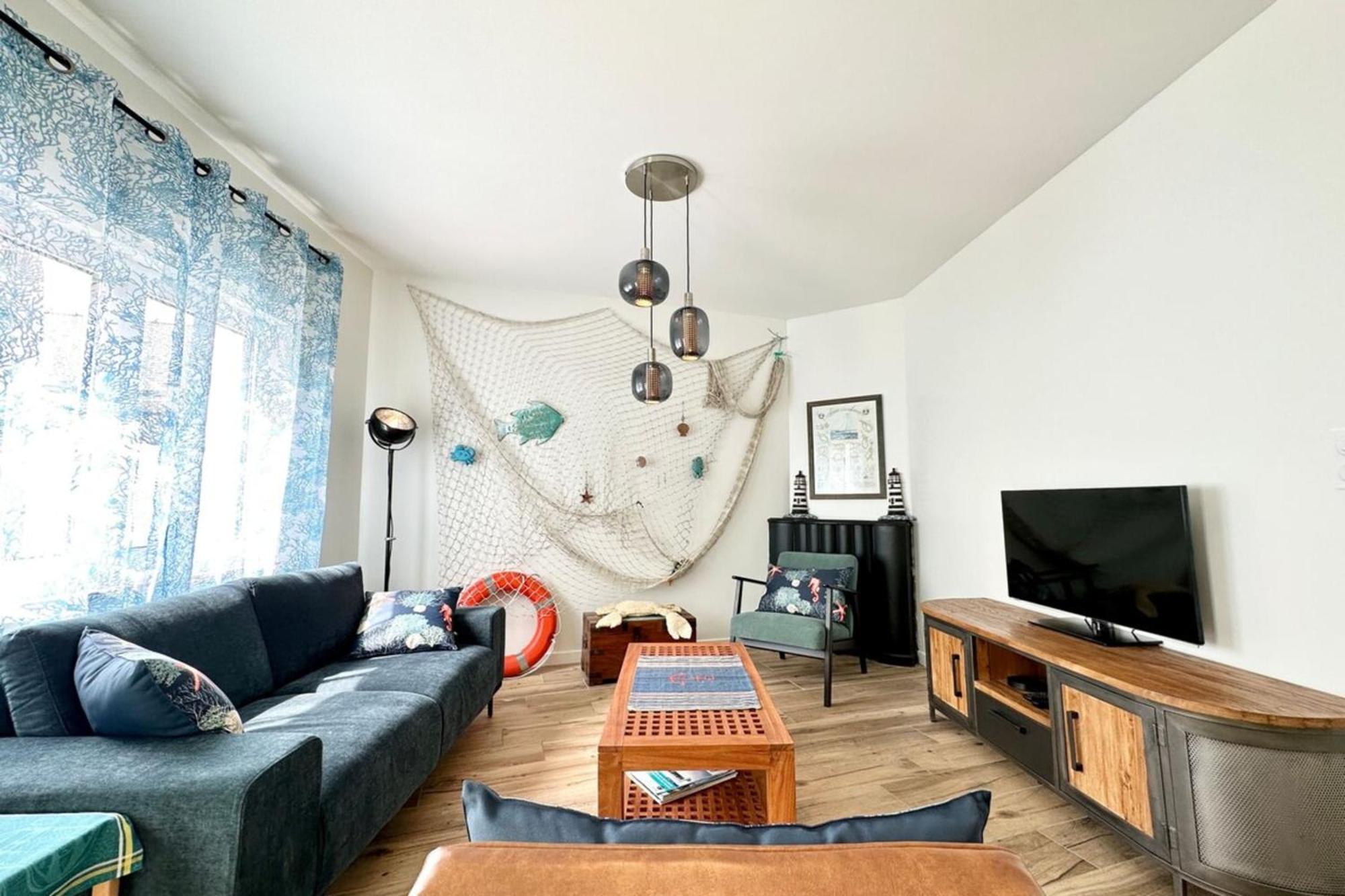 Holiday home Maison De Pecheur Renovee A 50m Des Plages Riantec