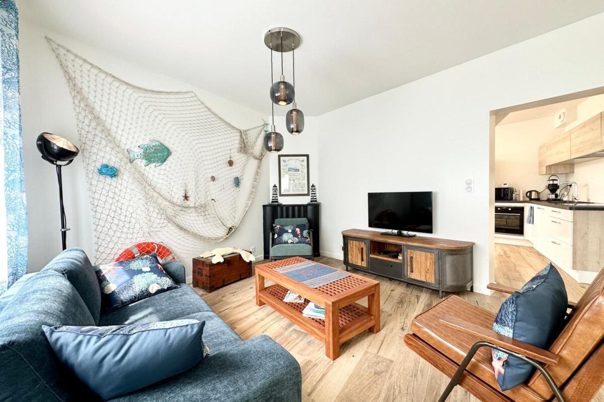 Maison De Pecheur Renovee A 50m Des Plages Casa de Férias *